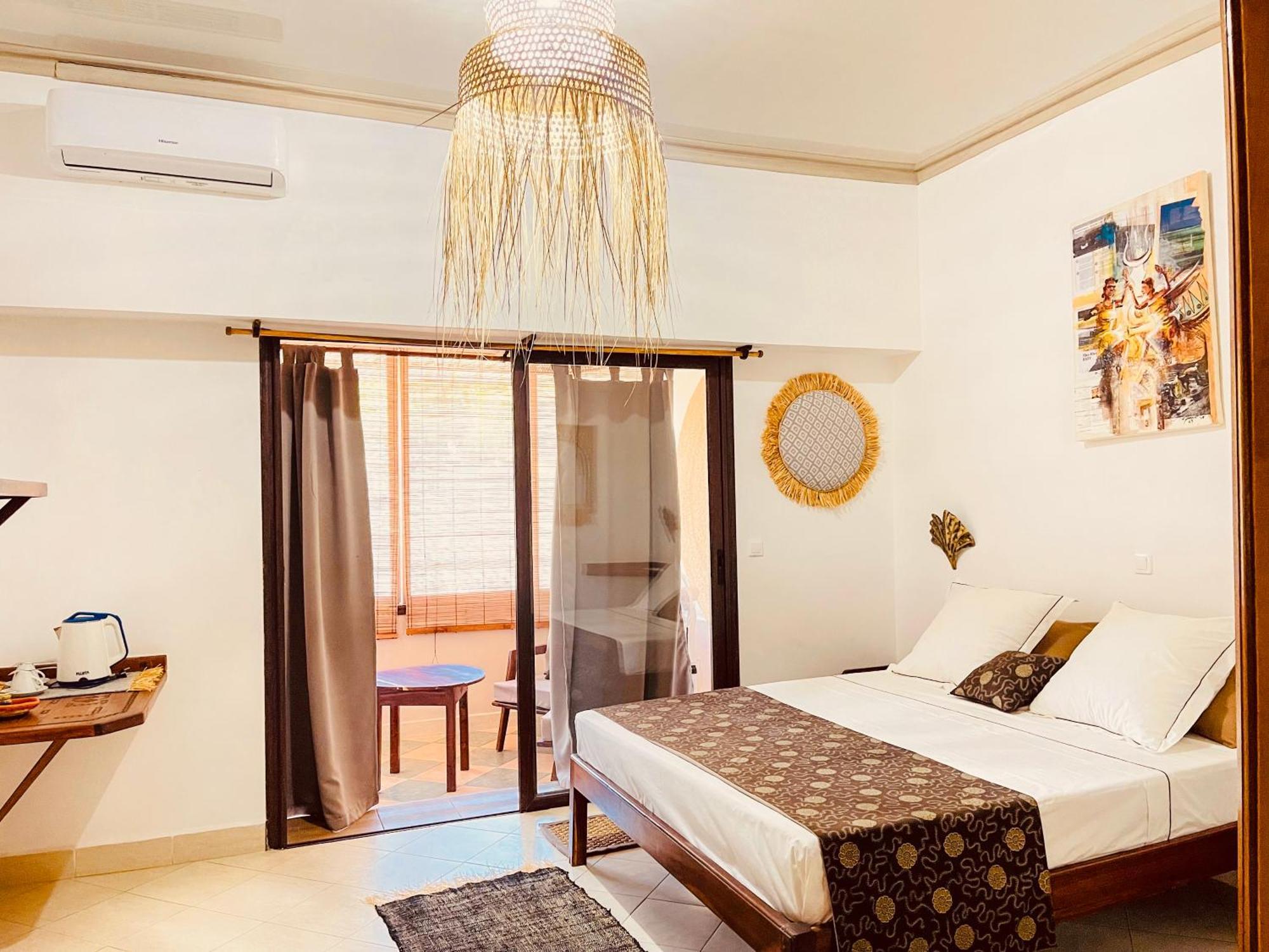 Hotel Le Nouvel Eden Toliara Esterno foto